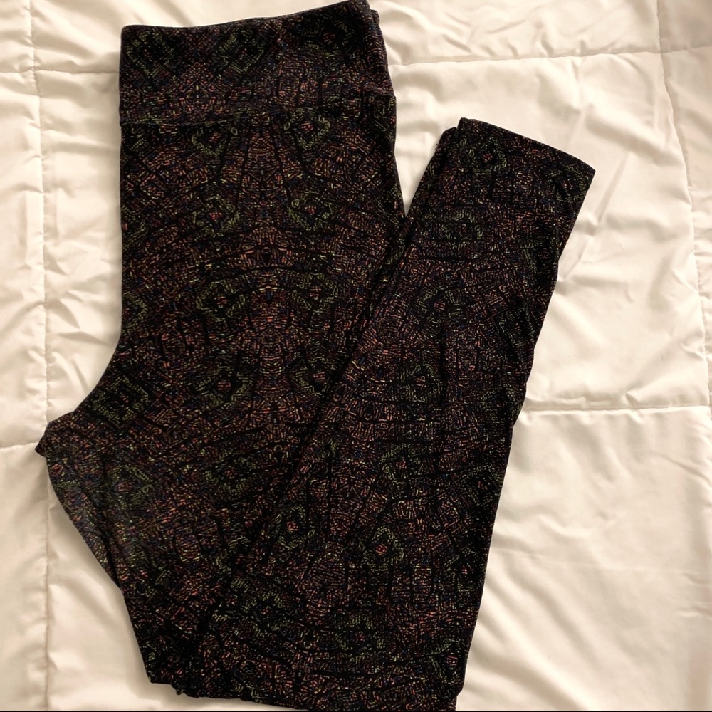 LuLaRoe Leggings TC Tall & Curvy